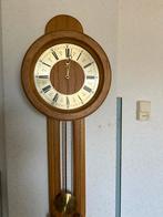 Hangklok licht hout loopt goed, Ophalen