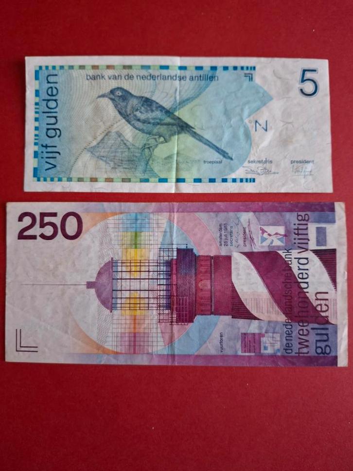 250 gulden Nederland 1985 & 5 gulden Nederlandse Antillen, Postzegels en Munten, Bankbiljetten | Nederland, Ophalen of Verzenden