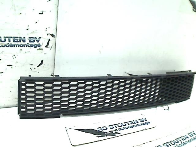 Grille Fiat 500 (312) (2012-09/..) 51797997, FCA Germany GmbH, Gebruikt, IPC D1-09 Bahnhofsplatz, Rüsselsheim am Main 65423, , Duitsland