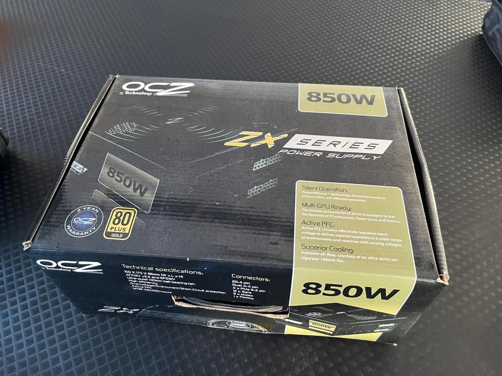 OCZ ZX 850W 80+ Gold Voeding – Compleet + Perfecte staat, Ophalen of Verzenden, Zo goed als nieuw