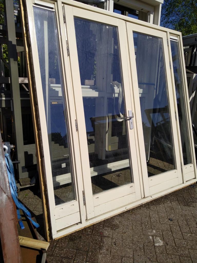 Kozijn met dubbele tuindeuren, Doe-het-zelf en Verbouw, Deuren en Horren, Gebruikt, Ophalen of Verzenden, Buitendeur, Glas