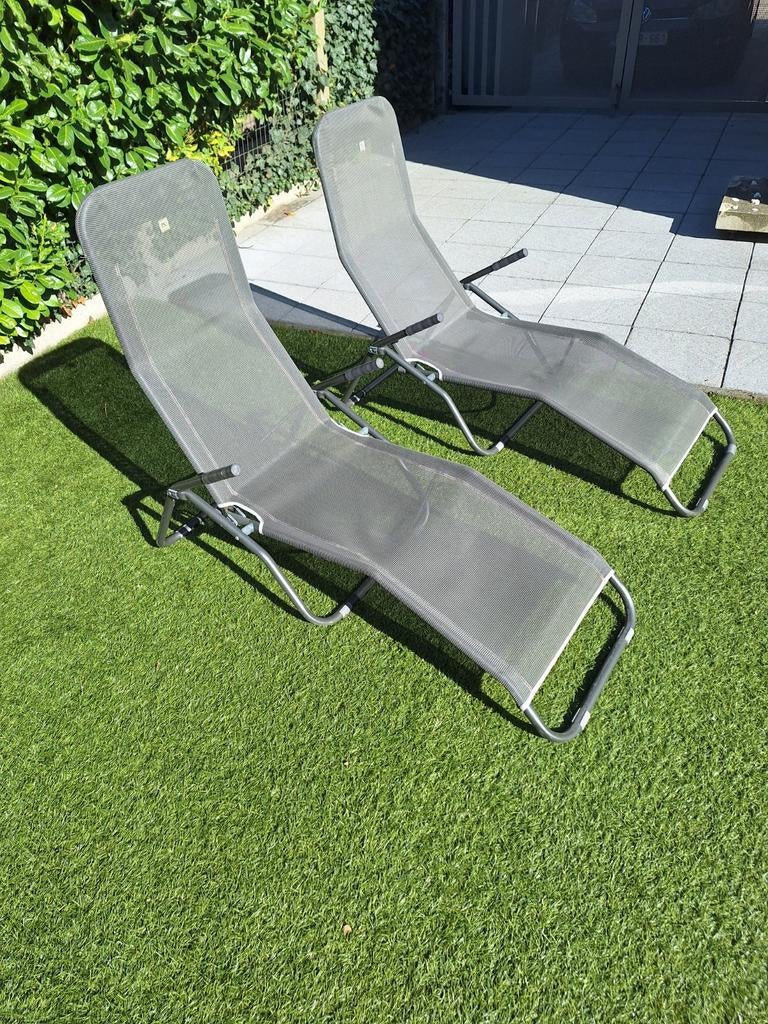 2 ligbedjes, Ophalen of Verzenden, Metaal, Verstelbaar