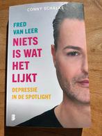 Niets is wat het lijkt - Fred van Leer, Ophalen of Verzenden, Zo goed als nieuw