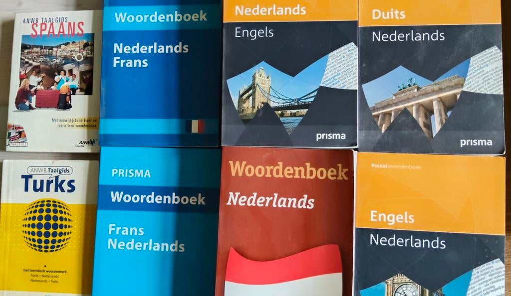 Diverse Woordenboeken en Taalgidsen (ANWB, Prisma), Ophalen