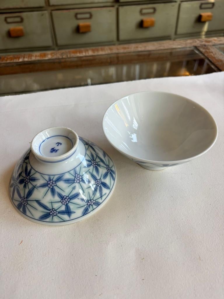 Set van 2 Japanse porseleinen Tayo-kommen – Asanoha-patroon, Antiek en Kunst, Antiek | Porselein, Ophalen of Verzenden