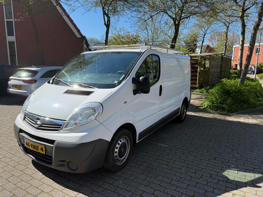 Opel Vivaro 2.0 Cdti 66KW E4 2.7T L1h1 2008, Voorwielaandrijving, Stof, 1995 cc, 4 cilinders