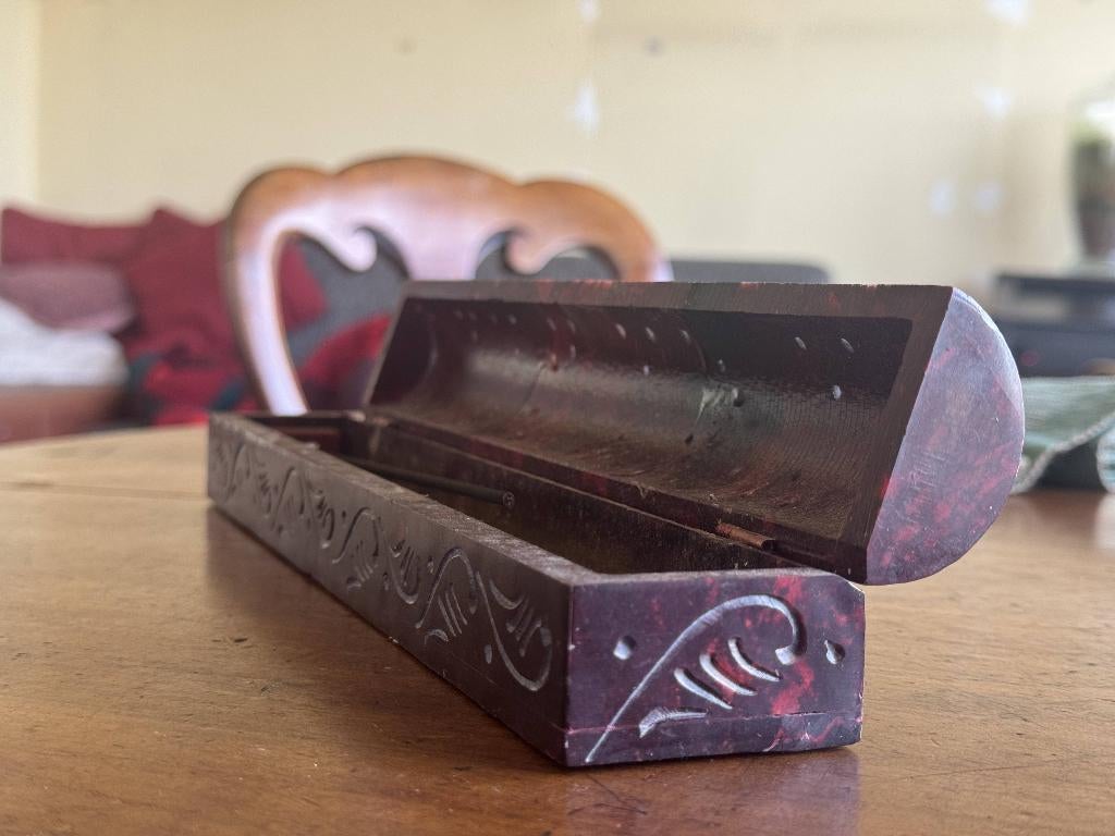 Spekstenen Wierookhouder Kistje | 7 Chakra's | Soapstone, Overige materialen, Ophalen of Verzenden, Zo goed als nieuw, Bruin