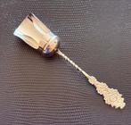 Antieke zilveren suikerschep met gedraaide steel, Ophalen