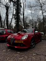 Alfa Romeo Giulietta Limited Edition 191PK, Auto's, Voorwielaandrijving, Euro 5, Zwart, 4 cilinders