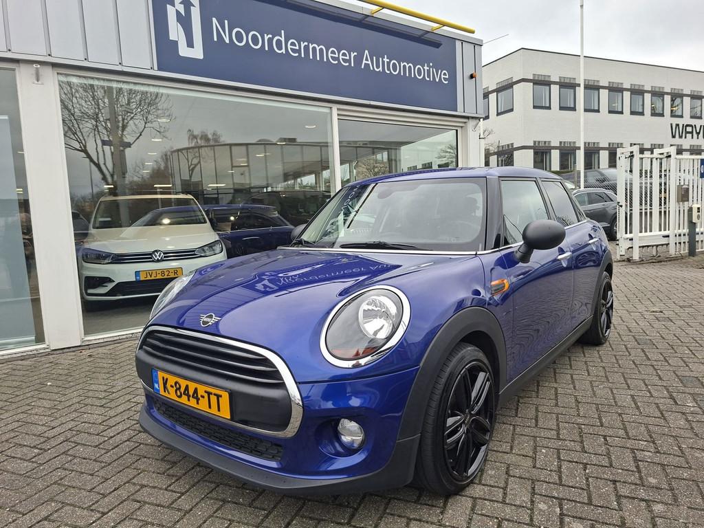 Mini Mini 1.5 One Navigatie / airco !, Auto's, Stof, Gebruikt, Start-stop-systeem, Blauw