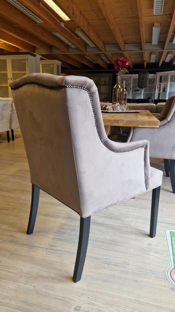 *VOORRAAD* 4 Landelijke Eetkamerstoelen Victoria Stof Taupe, Overige kleuren, Nieuw, Ophalen of Verzenden, Vier