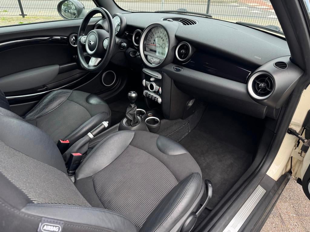 Mini Mini Clubman 1.6 Cooper, Voorwielaandrijving, Gebruikt, 4 cilinders, 4 stoelen
