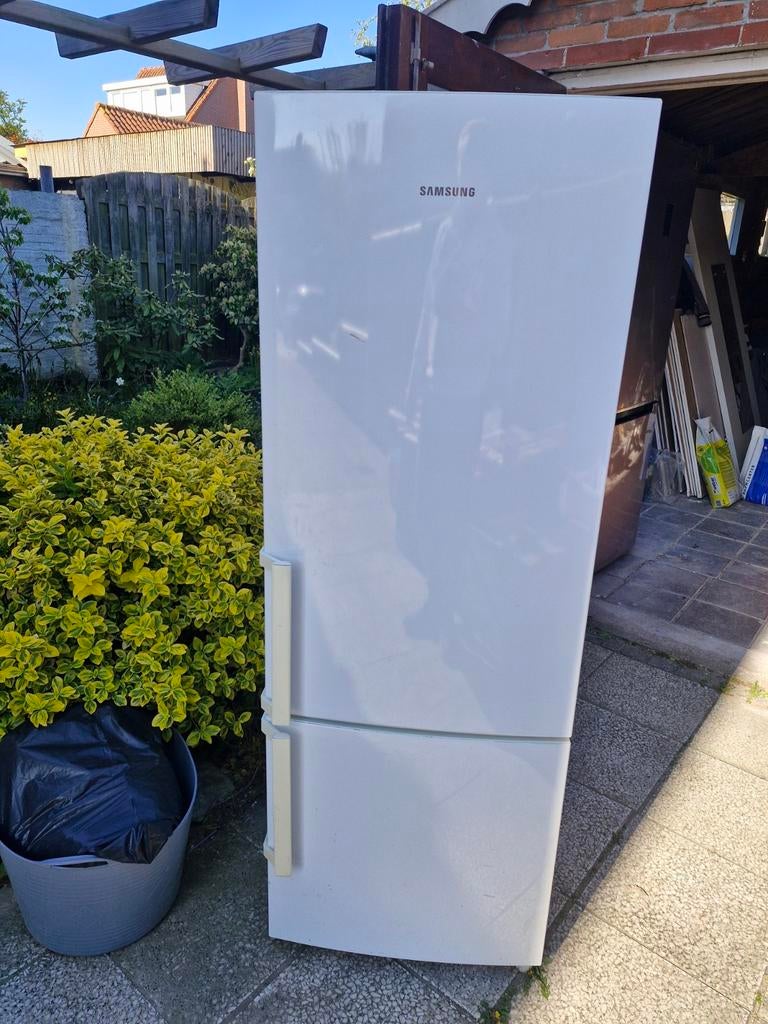 Defecte Samsung koelkast - gratis voor oud ijzer, Ophalen