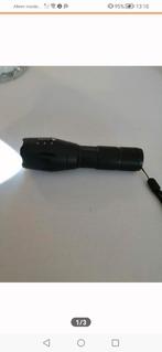 Militaire zaklamp nieuw., Ophalen of Verzenden, Nieuw, Batterij