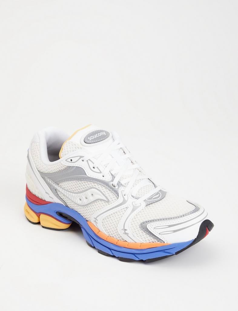 Shoes Saucony Progrid Triumph 4 - Multicolor, Wit, Ophalen of Verzenden, Sneakers of Gympen, Zo goed als nieuw