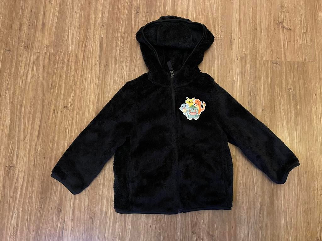 Teddy vest blauw Pokemon H&M mt 110/116, Ophalen of Verzenden, Zo goed als nieuw, Jongen, Trui of Vest