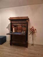 Antieke secretaire, Ophalen