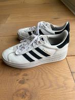 Adidas gazelle plateau maat 38 2/3, Kleding | Dames, Schoenen, Ophalen of Verzenden, Zo goed als nieuw, Wit, Sneakers of Gympen