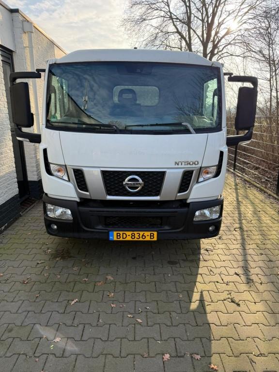 Nissan NT 500 Kipper, Auto's, Overige merken, Wit, Bedrijf, Geïmporteerd