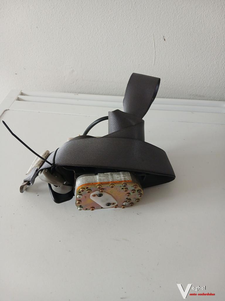 Suzuki Alto 5drs 1.0B 2600057 Gordel RV grijs '03