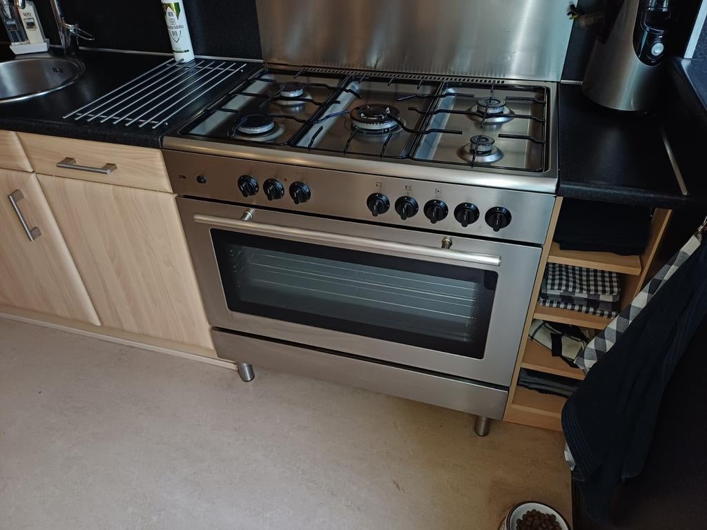 Etna 5 pits gasfornuis 90 cm met elektrische oven, Witgoed en Apparatuur, Fornuizen, Ophalen, Gebruikt, 60 cm of meer, Gas