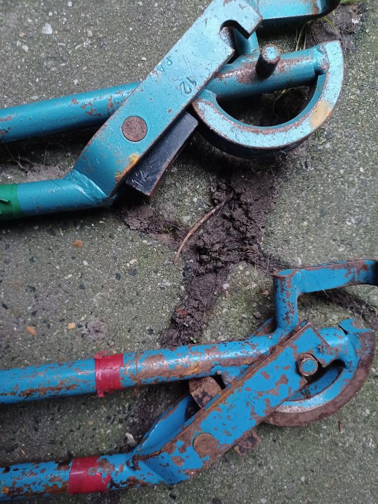 buigijzers buig tang buigtang pijpenbuiger buigijzer, Doe-het-zelf en Verbouw, Gereedschap | Handgereedschap, Ophalen, Gebruikt