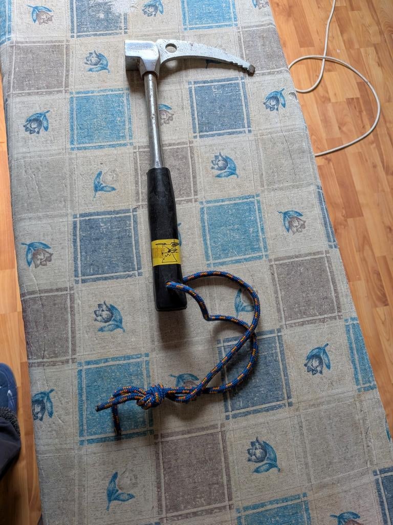 Ijsbijl, 2 pickels en klimmateriaal set, Ophalen of Verzenden, Gebruikt, Overige typen