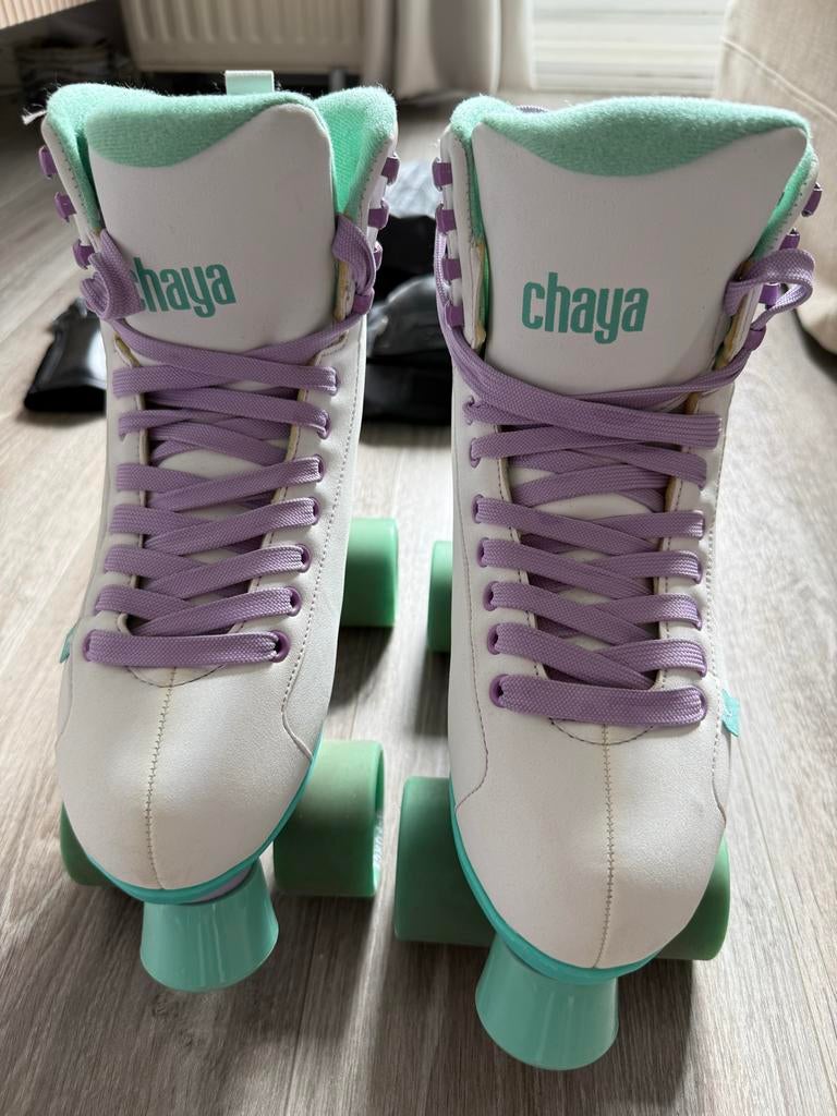 Chaya rolskates maat 40 + GRATIS beschermset (S), Ophalen of Verzenden, Zo goed als nieuw, Dames
