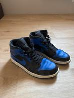 Nike Air Jordan 1 mid “Hyper Royal” sneakers maat 42.5, Kinderen en Baby's, Kinderkleding | Schoenen en Sokken, Ophalen of Verzenden