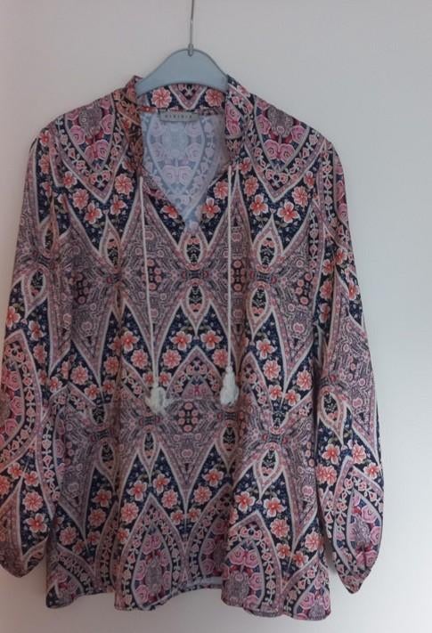 Damesblouse, Kleding | Dames, Ophalen of Verzenden, Zo goed als nieuw, Maat 42/44 (L)