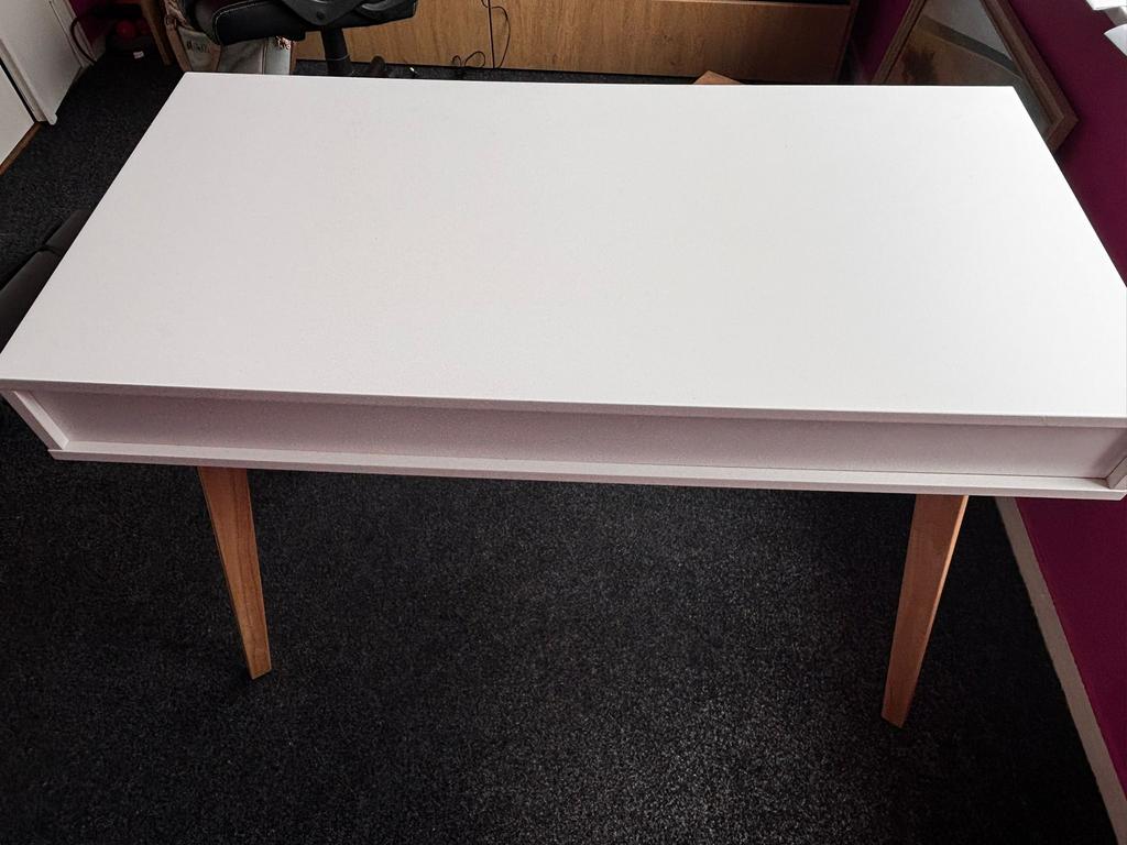 Bureau, Huis en Inrichting, Bureaus, Ophalen, Met lades, Schoolbureau, Zo goed als nieuw