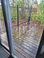 2 grote parasols met ijzeren voet, Tuin en Terras, Ophalen, Gebruikt, 2 tot 3 meter, Overige typen