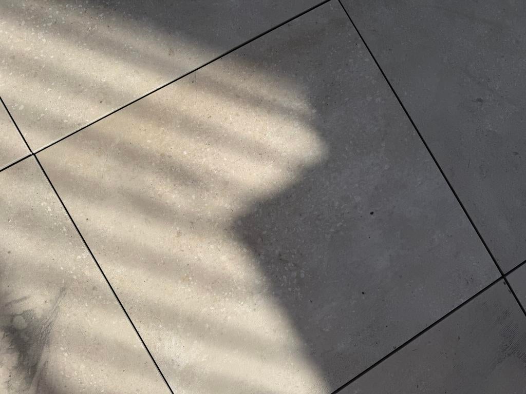 9 Keramische tegels met beton ondergrond 60cm x 60cm,4cm dik, Ophalen, Minder dan 10 m²