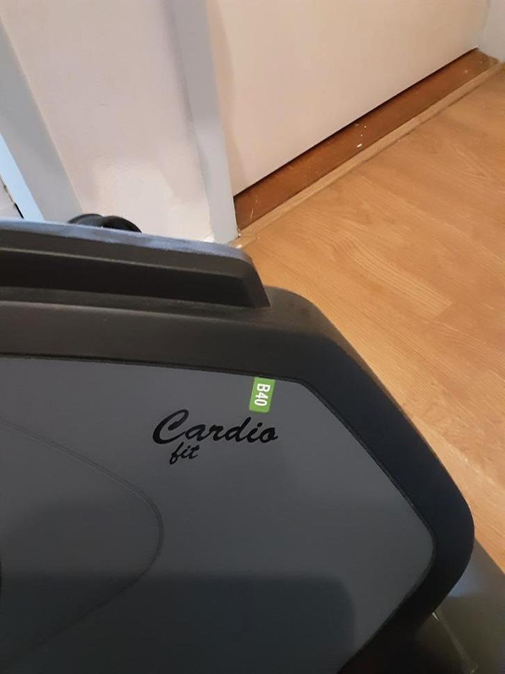 Tunturi Cardio Fit B40 Hometrainer met tablethouder, Sport en Fitness, Fitnessapparatuur, Ophalen of Verzenden