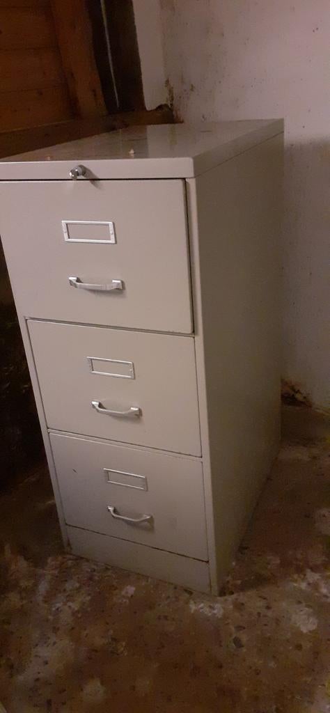 Ladenkast  staal ., 5 laden of meer, Ophalen, 25 tot 50 cm, Minder dan 100 cm