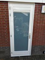 Witte buitendeur met glas en rooster zonder kozijn., Ophalen, Gebruikt, Minder dan 80 cm, Buitendeur