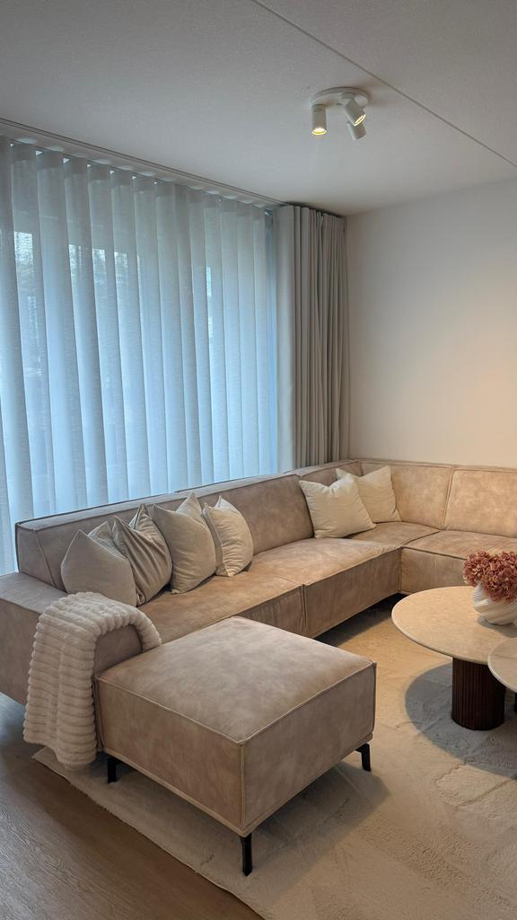 Moderne hoekbank, Ophalen of Verzenden, Zo goed als nieuw