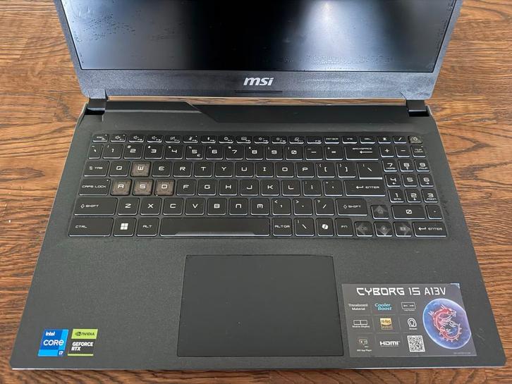 MSI Cyborg 15 A13V Gaming Laptop - Intel i7, RTX 4060, Computers en Software, Windows Laptops, Zo goed als nieuw, 15 inch, SSD