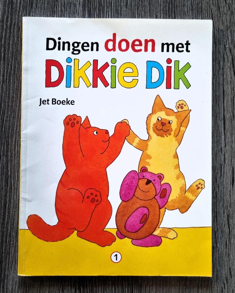 Dingen doen met Dikkie Dik, Ophalen of Verzenden, Zo goed als nieuw, Uitklap-, Voel- of Ontdekboek, 3 tot 4 jaar