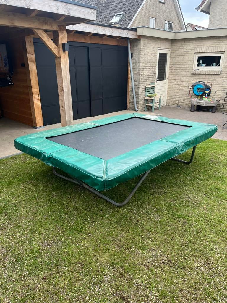 Trampoline 272x180, Ophalen of Verzenden, Gebruikt