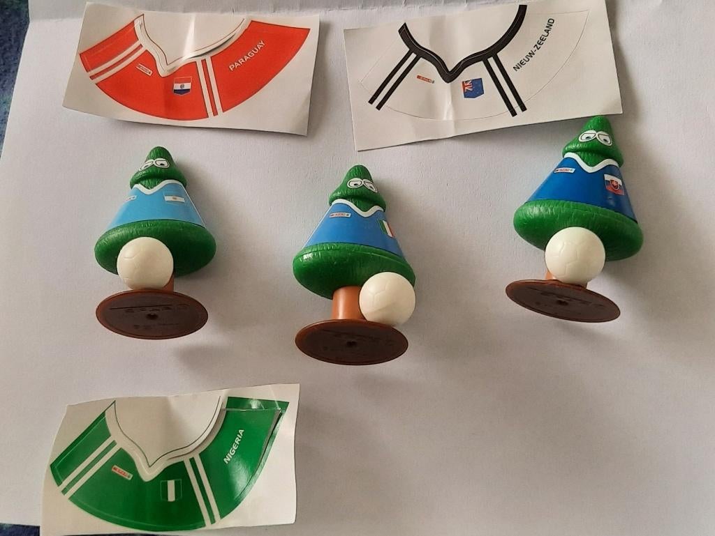 3 figuurtjes vh sparky wk 2010 voetbalspel, Verzamelen, Supermarktacties, Spar, Ophalen of Verzenden