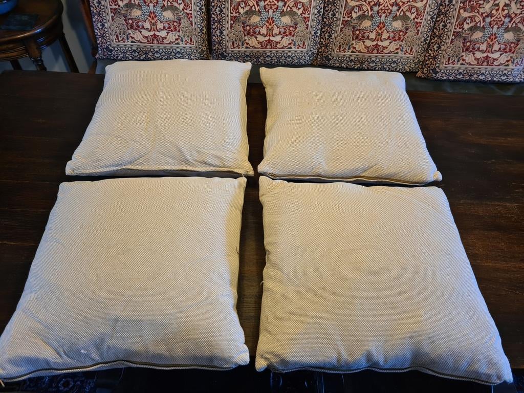 4x nieuw Ikea Sandtrav 45x45 beige en wit kussens, Ophalen of Verzenden, Nieuw, Beige, Vierkant