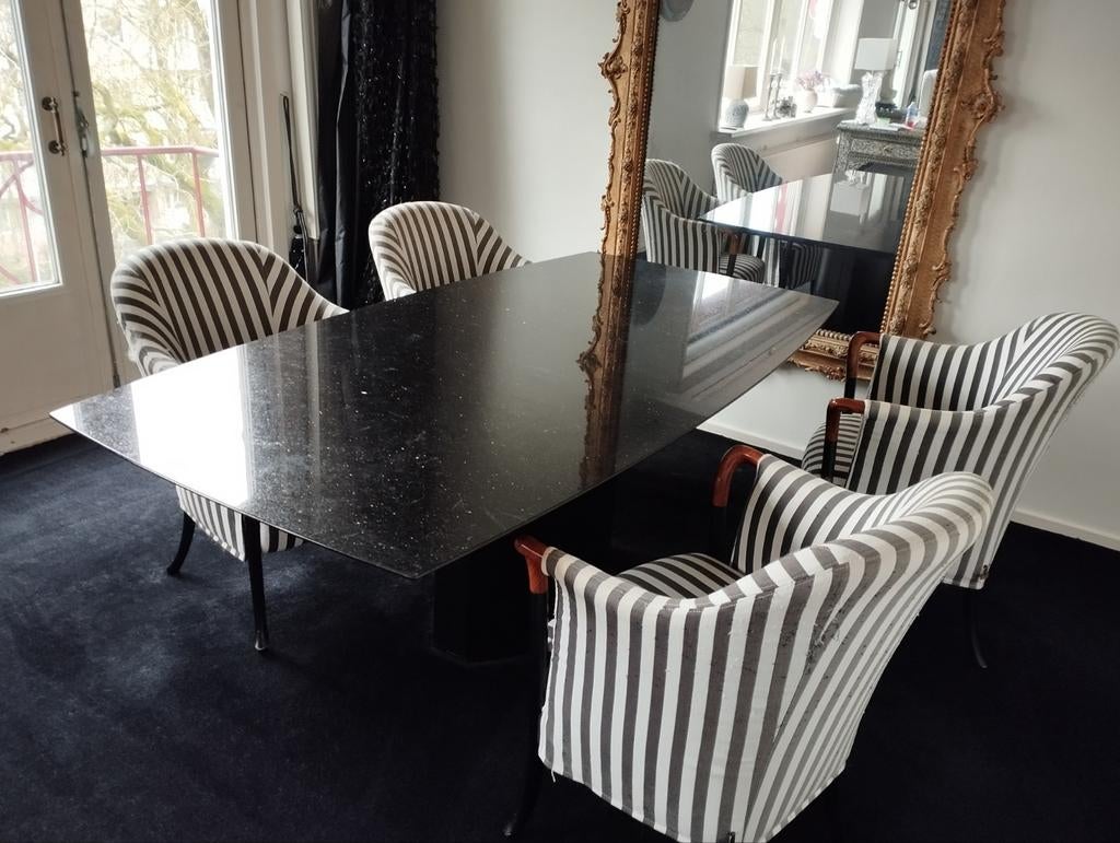Marmeren tafel - Giorgetti stoelen, Huis en Inrichting, Complete eetkamers, Ophalen of Verzenden, 4 tot 6 stoelen