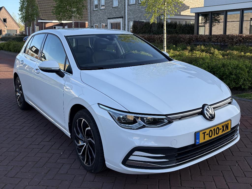 Golf 8 1.4 eHybrid 204pk Style opties | Lichtmetalen velgen, Bluetooth, 1490 kg, 4 cilinders, Wit