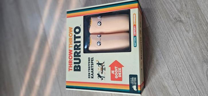Throw Throw Burrito – Zo goed als nieuw!, Hobby en Vrije tijd, Gezelschapsspellen | Overige, Zo goed als nieuw, Ophalen of Verzenden