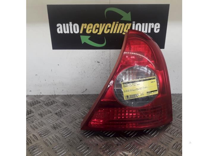 Achterlicht rechts van een Renault Clio, Auto-onderdelen, Verlichting, Renault, Gebruikt, 3 maanden garantie