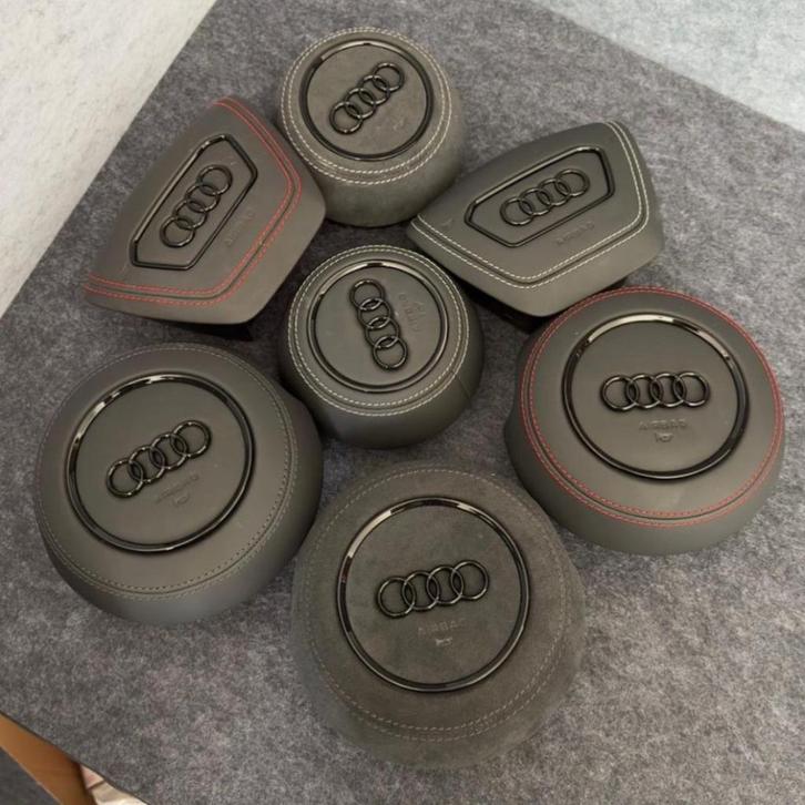 Audi DIKKE upgrade airbag cover op maat alcantara leer S RS, Auto diversen, Tuning en Styling, Ophalen of Verzenden