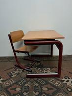 Presikhaaf kinder / kleuter bureau + stoeltje, Kinderen en Baby's, Kinderkamer | Tafels en Stoelen, Ophalen, Gebruikt, Tafel(s) en Stoel(en)