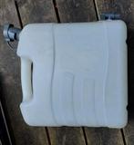 30 Liter yerrycan met kraan, Caravans en Kamperen, Ophalen of Verzenden, Zo goed als nieuw