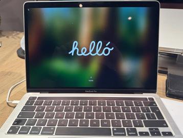 MacBook Pro 13" M1 zilver 16Gb 512Gb SST - als NIEUW beschikbaar voor biedingen